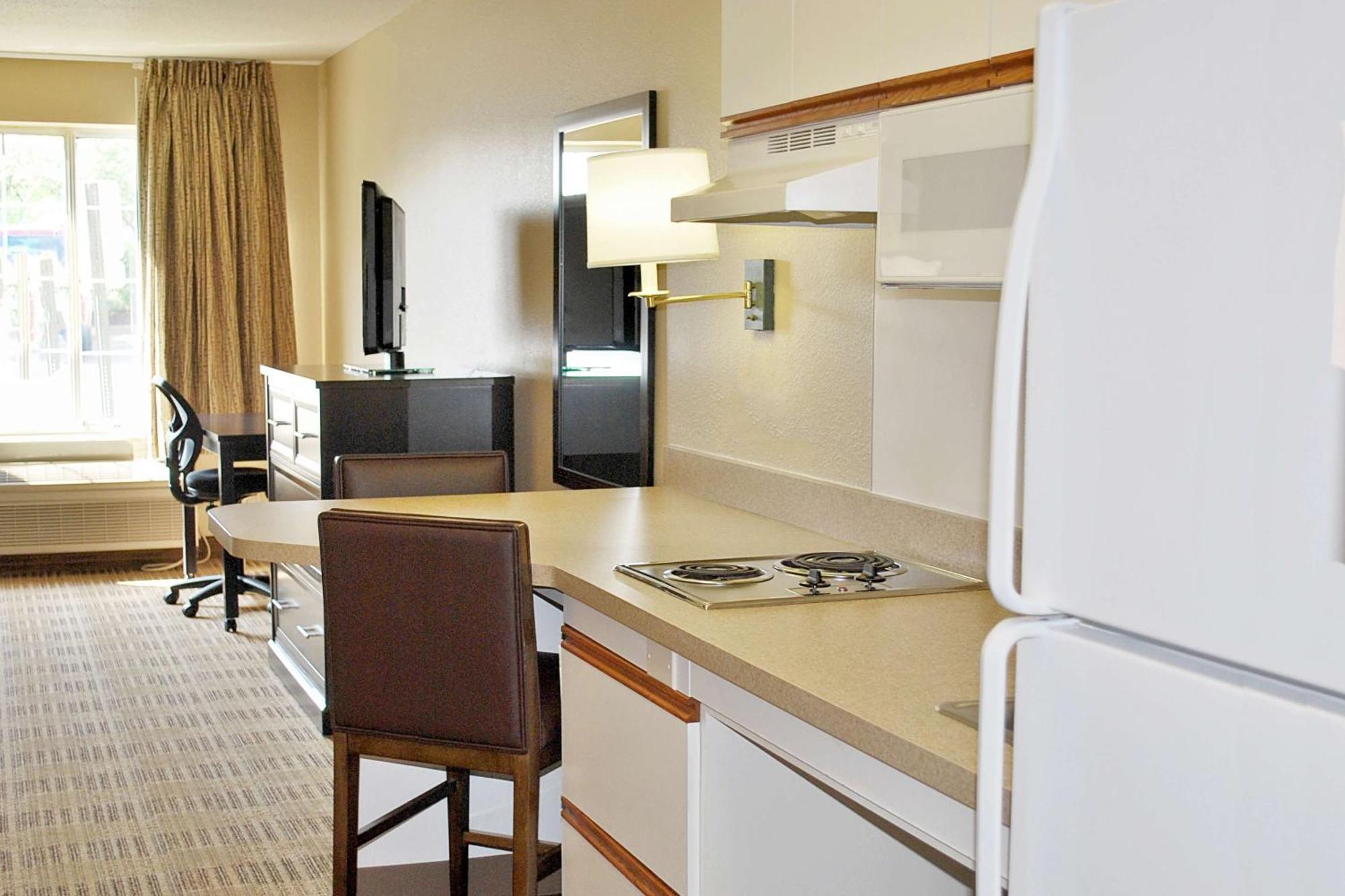 Extended Stay America Select Suites - Chicago - Vernon Hills - Lincolnshire Mettawa Εξωτερικό φωτογραφία